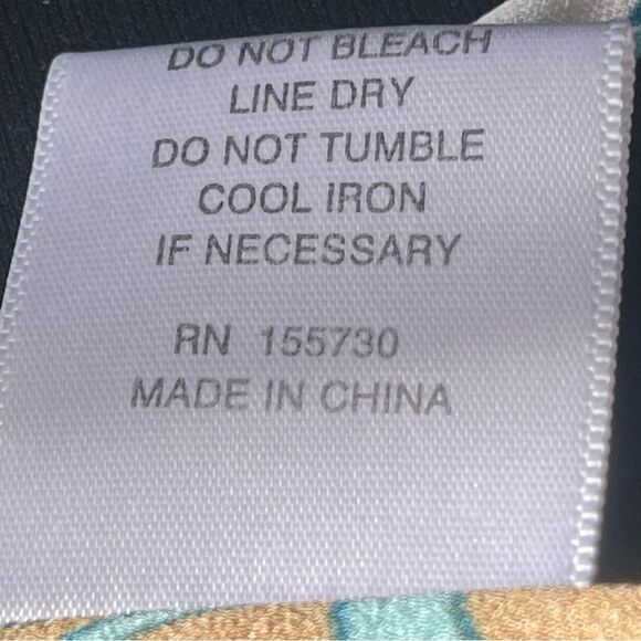 Rose & Olive Multicolor Floral Pants - Picture 6 of 7